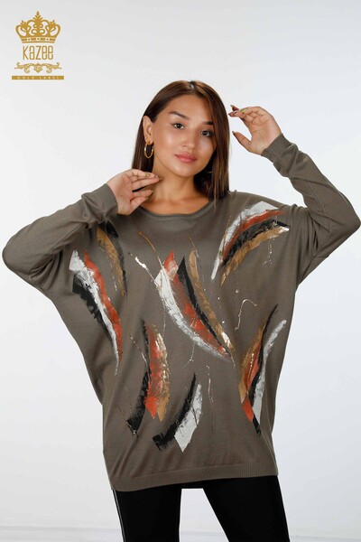 Vente en gros de tricots pour femmes à motif de plumes colorées à col ras du cou - 16592 | KAZEE - Thumbnail