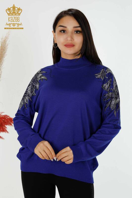 Vente en gros de pull en tricot pour femmes épaule florale détaillée Saks - 16597 | KAZEE