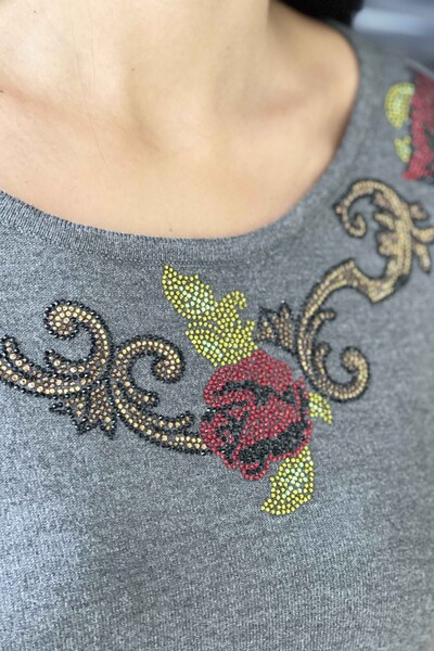 Vente en gros de pull en tricot brodé à motifs roses pour femmes - 16604 | KAZEE - Thumbnail