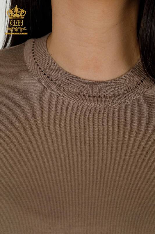 Grossiste Pull en Tricot Femme - Modèle Américain - Vison - 30255 | KAZEE