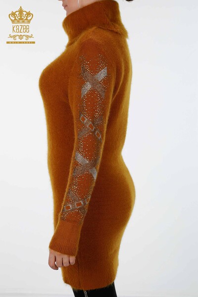 Vente en gros de tricots pour femmes à manches tuniques en pierre à col roulé à motifs brodés - 18872 | KAZEE - Thumbnail