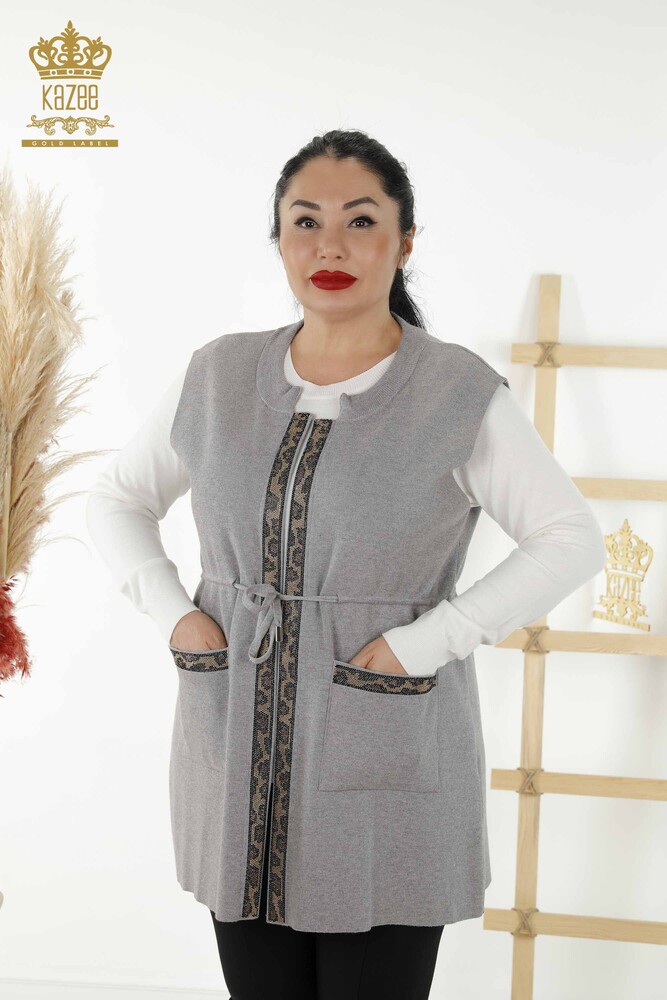Grossiste Gilet Femme - Léopard Pierre Brodée - Gris - 30261 | KAZEE - 1