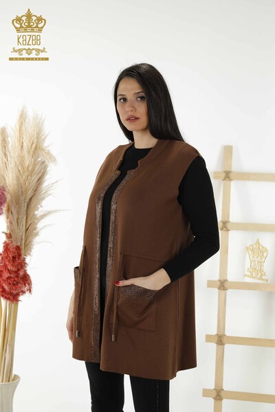 Grossiste Gilet Femme - Poche Détaillée - Marron - 30308 | KAZEE 