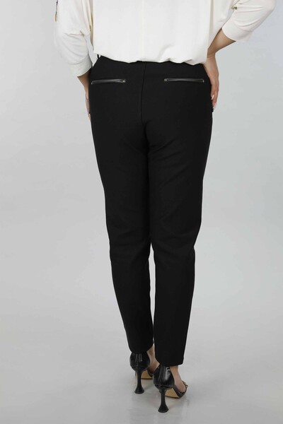 Vente en gros de pantalons en cuir avec boutons détaillés pour femmes - 3374 | KAZEE - Thumbnail