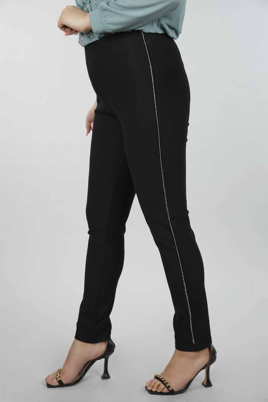 Vente en gros de pantalons à rayures de grande taille pour femmes - 3481 | KAZEE