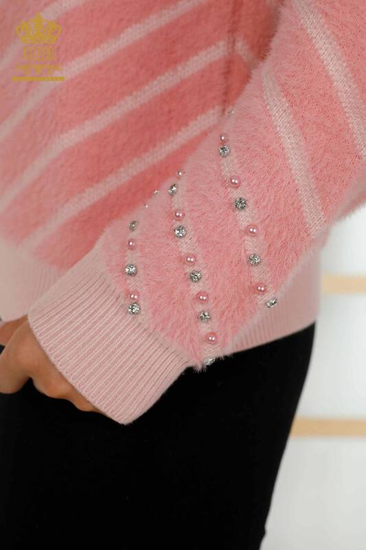 Grossiste Pull Femme - Angora - Perles Brodées - Rose - 30189 | KAZEE