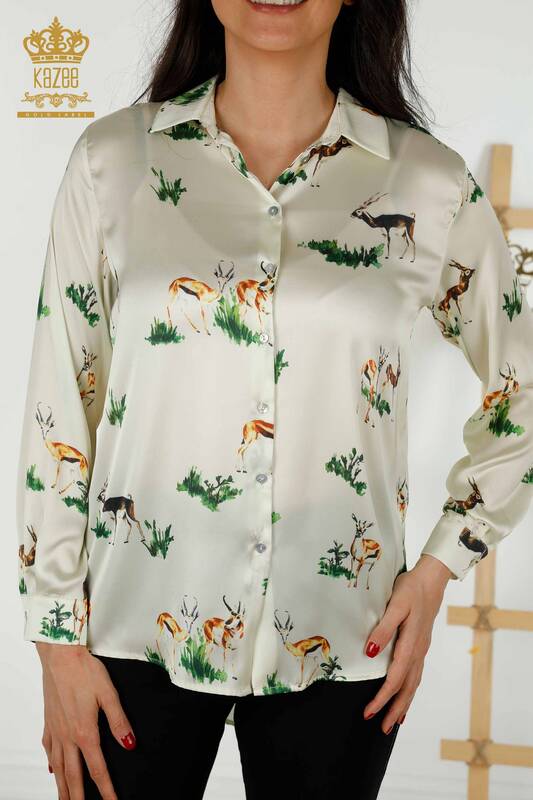 Vente en gros de chemise en satin à imprimé animal pour femme - 17102 | KAZEE