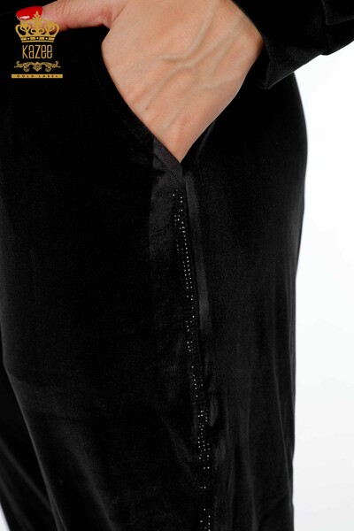 Vente en gros de survêtement en cuir pour femmes avec fermeture à glissière à motifs brodés en pierre de cristal - 17357 | KAZEE - Thumbnail