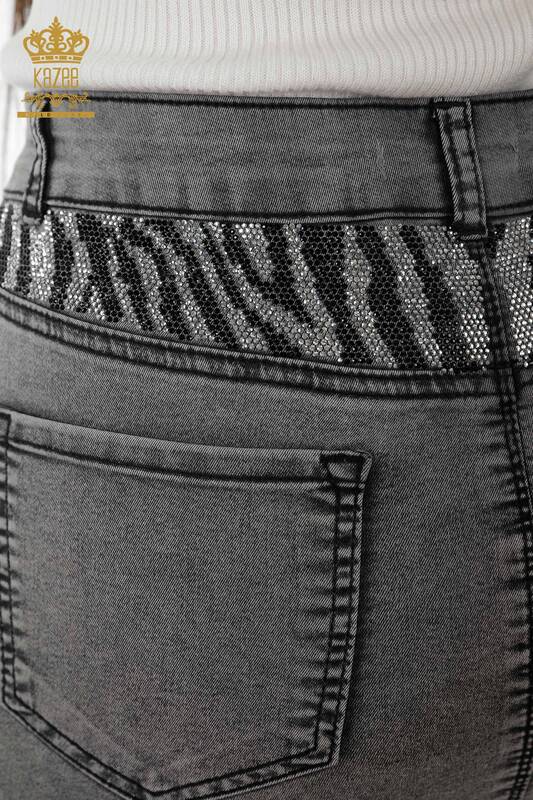 Vente en gros de jupe en jean pour femmes couleur pierre brodée Kazee poche détaillée - 4180 | KAZEE