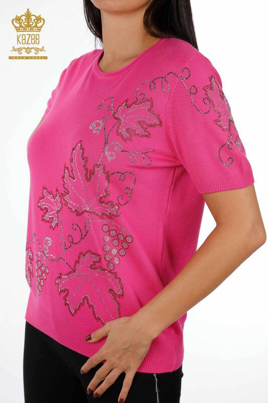 Vente en gros de tricots pour femmes à motifs de feuilles modèle américain brodé de pierre - 15862 | KAZEE