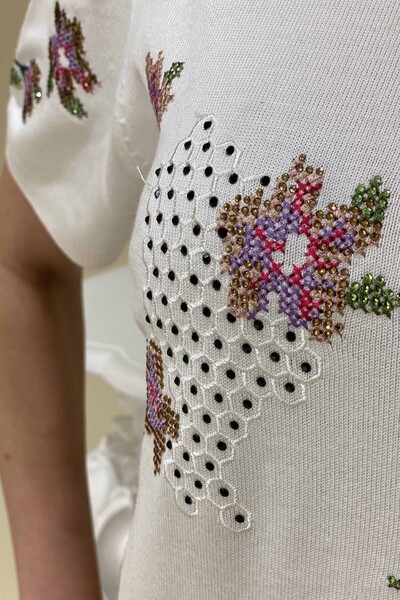 Vente en gros de tricots à manches courtes à motifs floraux pour femmes - 16270 | KAZEE - Thumbnail
