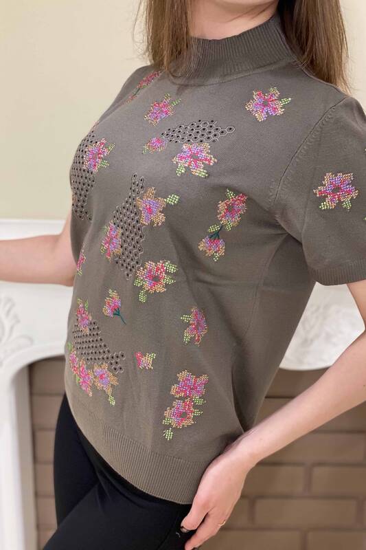 Vente en gros de tricots à manches courtes à motifs floraux pour femmes - 16270 | KAZEE