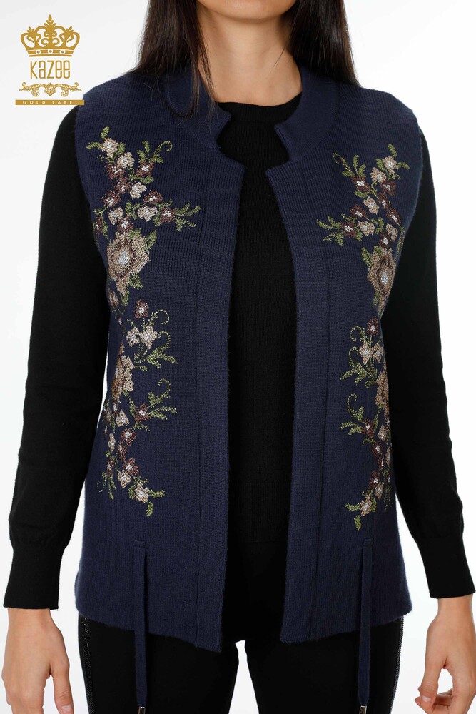 Grossiste Femmes Tricots Gilet Court Pierre Brodée Florale - 16836 | KAZEE - 18