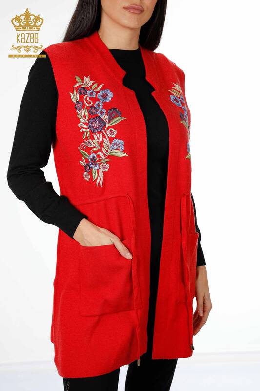 Vente en gros de gilet en tricot pour femmes motif floral brodé de pierre - 16835 | KAZEE