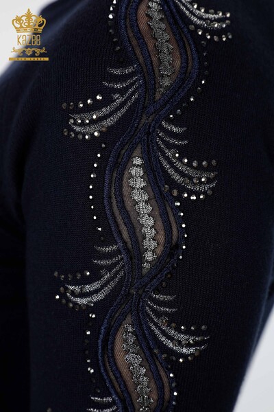 Vente en gros de tricots pour femmes à col roulé avec pierre détaillée brodée - 15885 | KAZEE - Thumbnail