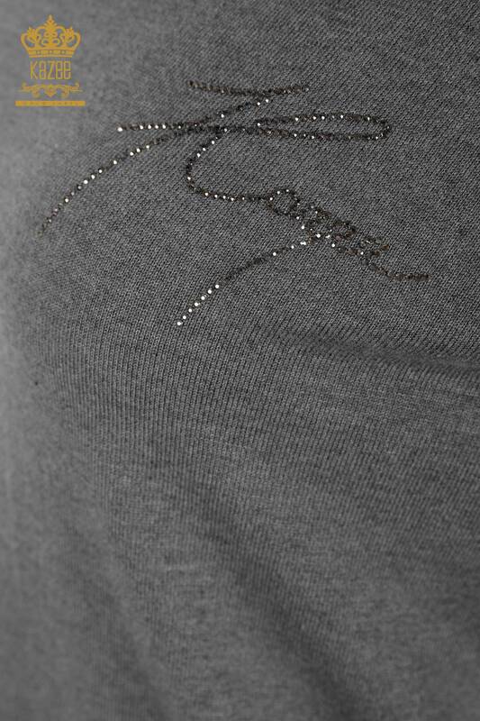 Vente en gros de tricots pour femmes Kazee Lettrage Détaillé Pierre brodée sur les manches - 16603 | KAZEE