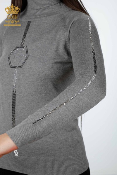 Vente en gros de tricots pour femmes Kazee Logo Stone brodé sur les manches - 16633 | KAZEE - Thumbnail