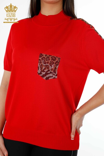 Vente en gros de tricots pour femmes avec poche léopard brodée sur les manches - 16924 | KAZEE - Thumbnail