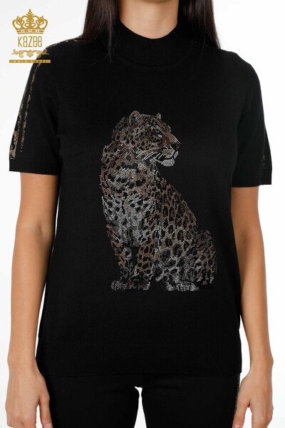 Vente en gros de tricots pour femmes à manches courtes à motif léopard et à rayures brodées - 16856 | KAZEE - Thumbnail
