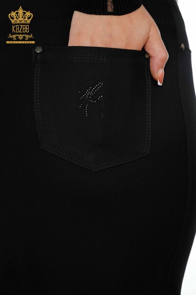 Vente en gros de jupe pour femme avec poche et inscription en pierre brodée dans le dos - 4161 | KAZEE - Thumbnail