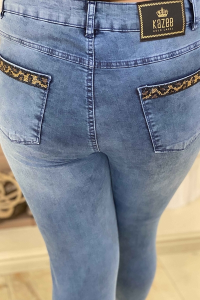 Vente en gros de pantalons avec détail de tigre brodé de pierre pour femme - 3322 | KAZEE - Thumbnail