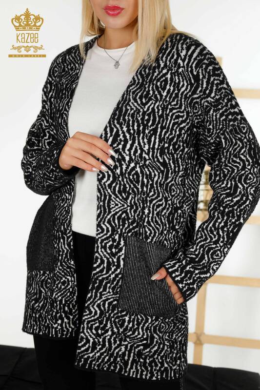 Wholesale Women's Cardigan Two Color Black - 30121 | KAZEE