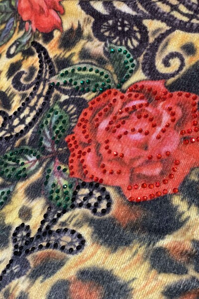 Wholesale Women's Knitwear Digital Print Angora Flower Embroidered - 18765 | KAZEE - Thumbnail