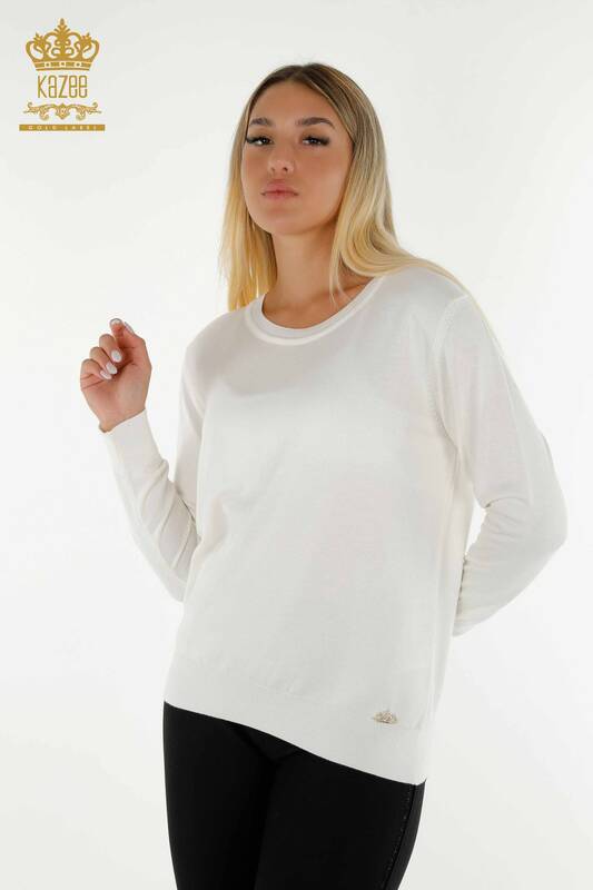 Wholesale Women's Knitwear Sweater Basic with Logo Ecru - 11052 | KAZEE