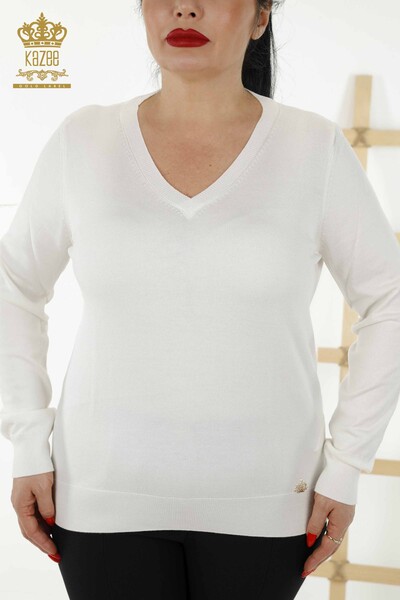 Wholesale Women's Knitwear Sweater - Basic - With Logo - Ecru - 30181 | KAZEE - Thumbnail