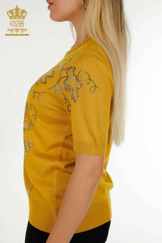 Wholesale Women's Knitwear Sweater Leaf Embroidered Saffron - 30654 | KAZEE