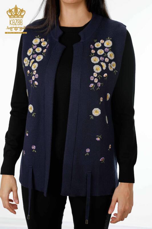 Wholesale Women's Knitwear Vest Short Daisy Patterned Stone Embroidered - 16816 | KAZEE