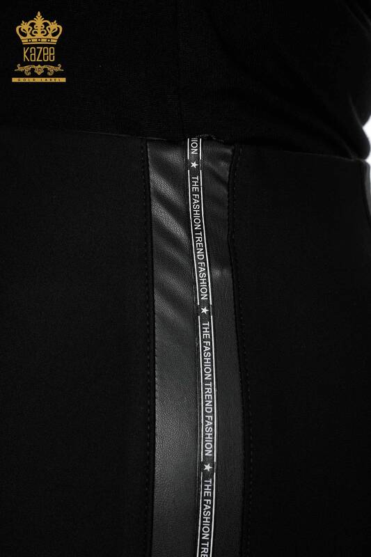 Wholesale Women's Leather Skirt Letter Detailed Black - 4221 | KAZEE