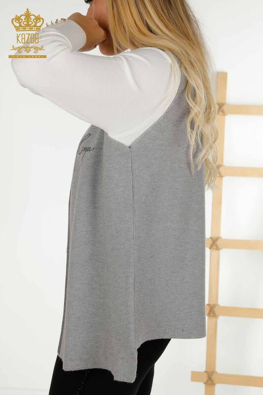 Wholesale Women's Short Vest Stone Embroidered Gray - 30409 | KAZEE