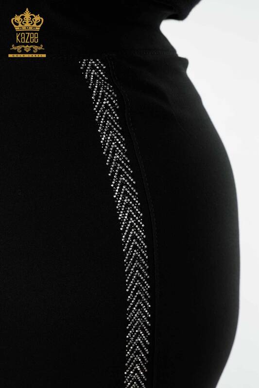 Wholesale Women's Skirt Stripe Stone Embroidered Black - 4116 | KAZEE