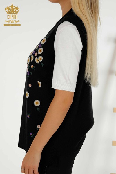 Wholesale Women's Vest Daisy Embroidered Black - 16816 | KAZEE - Thumbnail