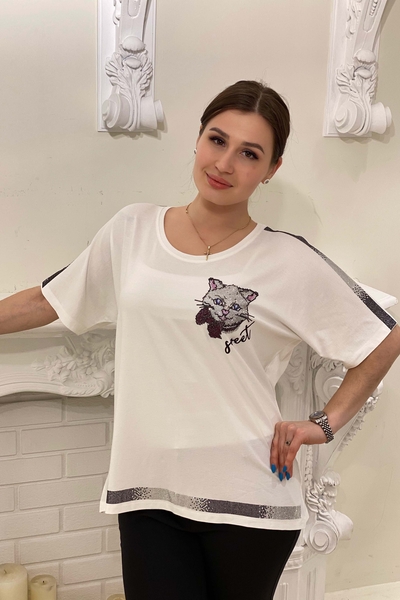 Wholesale Women's Blouse With Cat Print Detailed Stone - 77551 | Kazee - Thumbnail