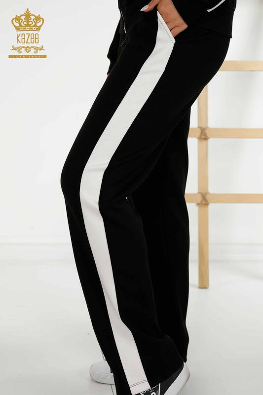 Wholesale Women's Tracksuit Set Zippered Two Color Black Ecru - 17552 | KAZEE
