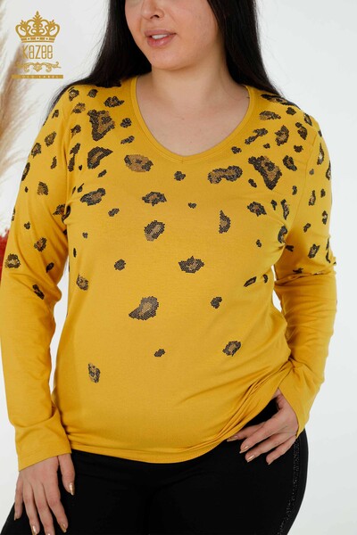 женская блузка оптом леопардовый камень вышитый шафран - 79047 | КАZEE - Thumbnail