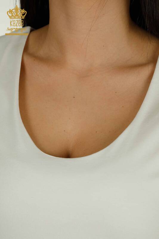 Женская блузка оптом - Базовая - С логотипом - Экрю - 79190 | КАZEE