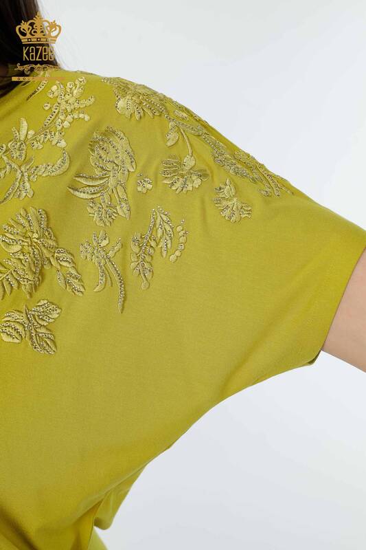 женская блузка оптом с узором фисташково-зеленого цвета - 78889 | КАZEE