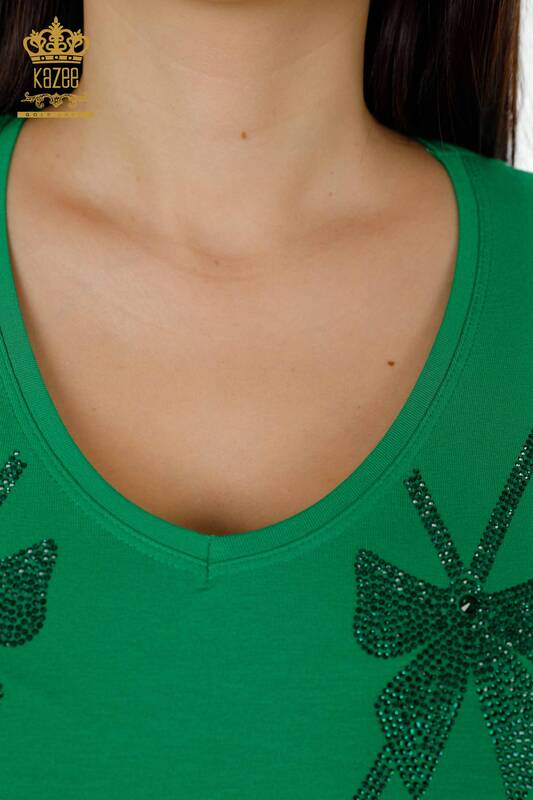 женская блузка оптом с узором зеленого цвета - 79003 | КАZEE