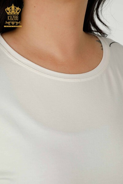Женская блузка оптом с рисунком бабочки цвета экрю - 79154 | КАЗЕЕ - Thumbnail