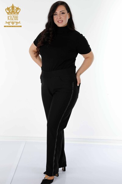 Kazee - женские брюки оптом в полоску с вышивкой камнями черного цвета - 3664 | КАZЕЕ