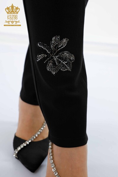 женские джинсы оптом черный с рисунком листьев - 3562 | КАZEE - 7