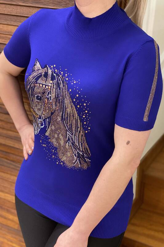 Женские свитера оптом со стоячим воротником и рисунком лошади - 15875 | КАZEE