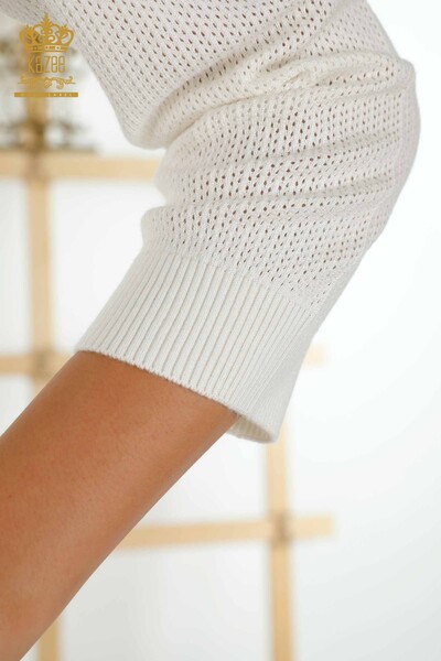 Женский вязаный свитер оптом, базовый цвет экрю с логотипом - 30258 | КАZEE - Thumbnail
