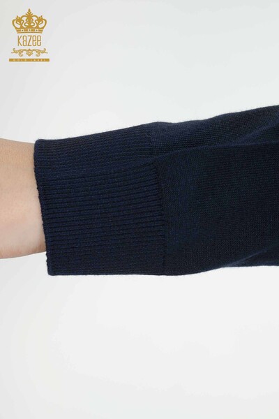 женский трикотаж свитер оптом плечо цветочный подробный темно-синий - 30007 | КАЗЕЕ - Thumbnail