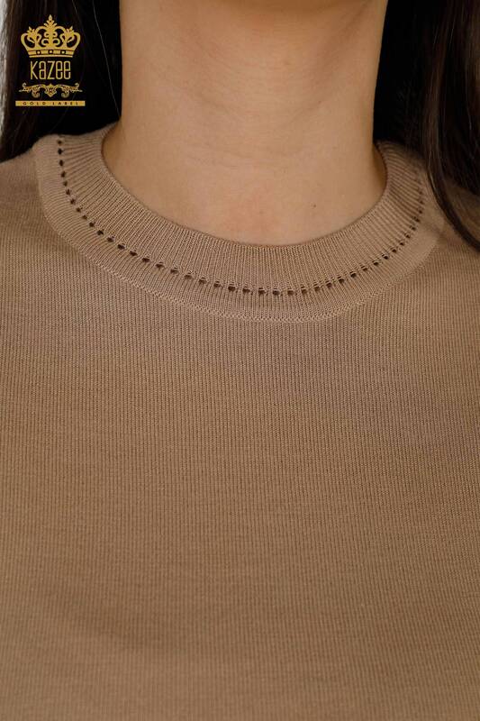 Женский трикотажный свитер оптом - американская модель - бежевый - 30255 | КАZEE