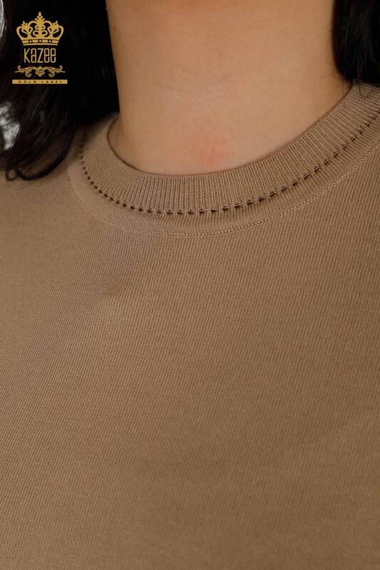 Женский трикотажный свитер оптом - американская модель - бежевый - 30389 | КАZEE