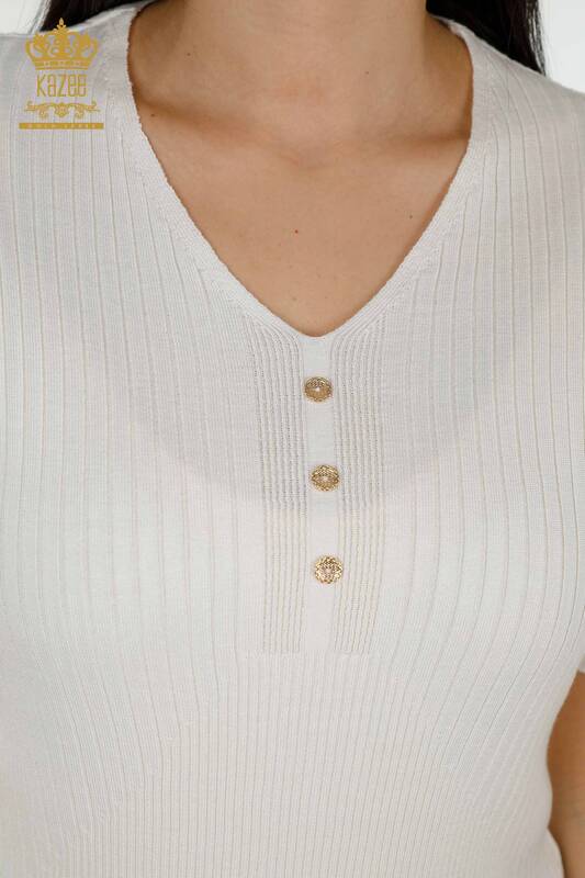 Женский трикотажный свитер оптом - детализированные пуговицы - экрю - 30043 | КАZEE